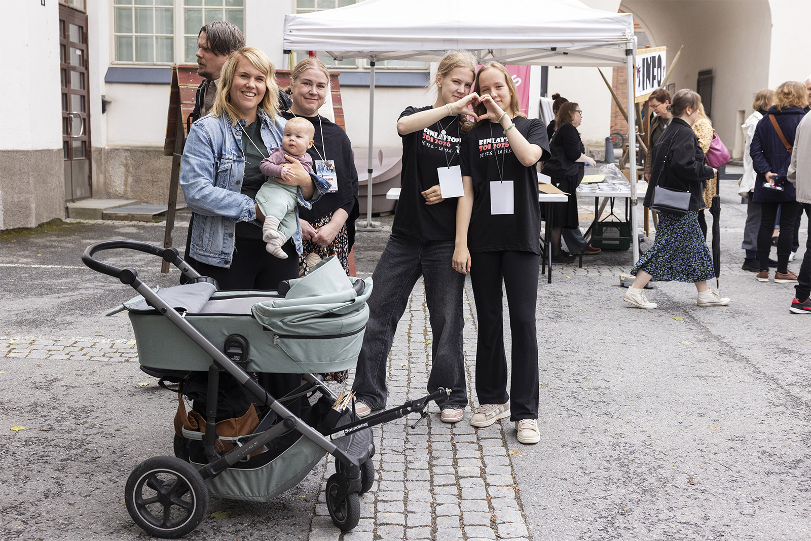 12 nuorisoa_by_mikko-vattulainen_finlayson-soi 1600