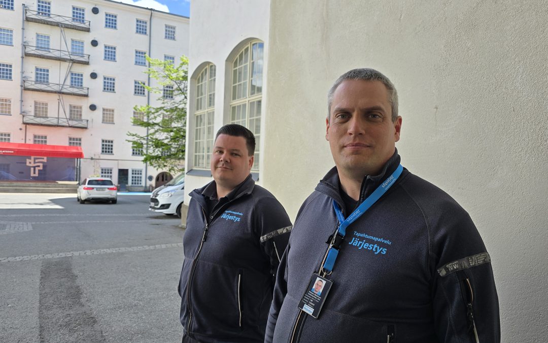 ”Me turvaamme pelimannit ja kuulijat”